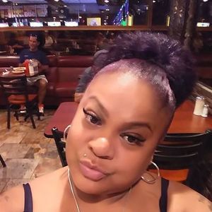 Meet your Posher, Annette